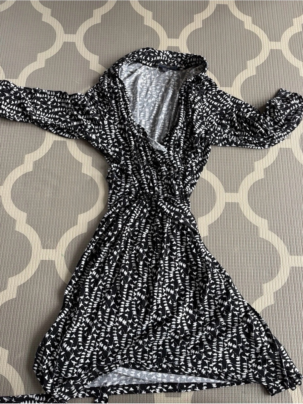Brooks Brothers Black and White Dress‎